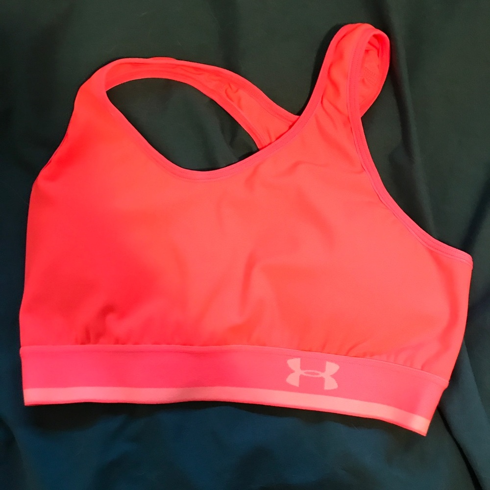 XS Pink Under Armour Sports bra